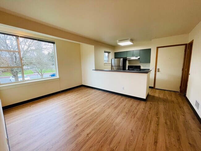 Photo - Radford Court