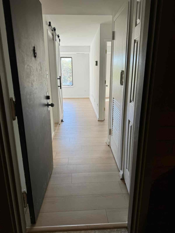 Photo - 3101 S Manchester St Unidad 613