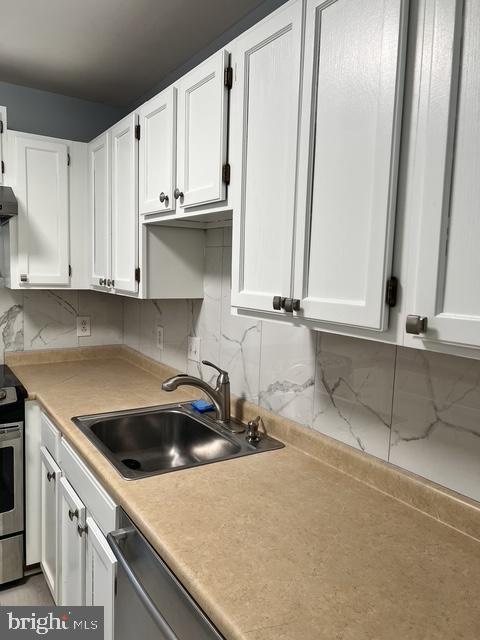 Photo - 605 N 44th St