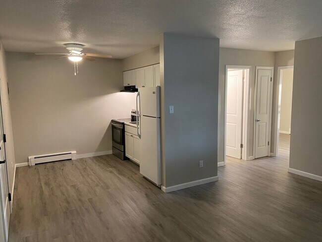 7511 Dennis Drive