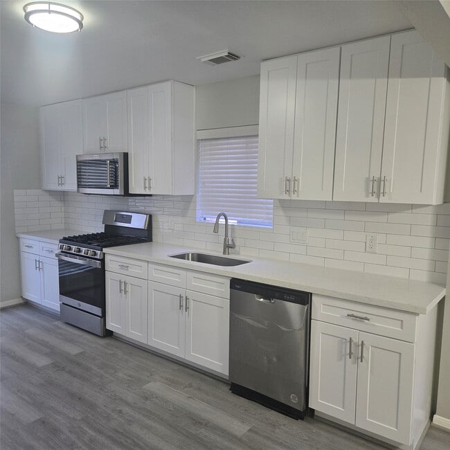 Photo - 12911 Careywood Dr