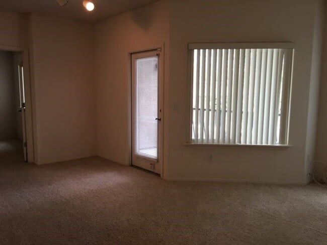 Available Now - Available Now Condo Unit 1623