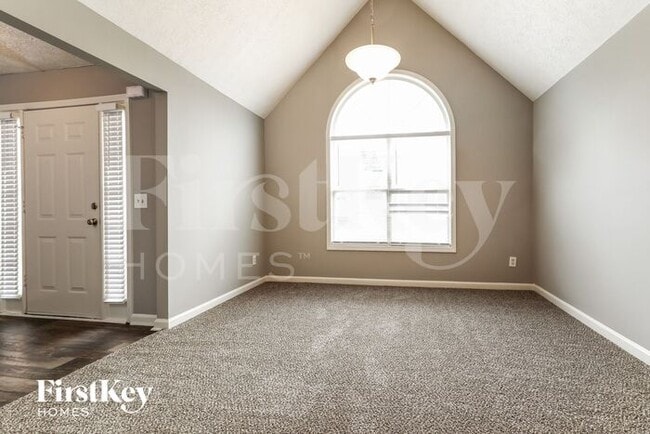 Photo - 3985 Fallbrook Dr NW