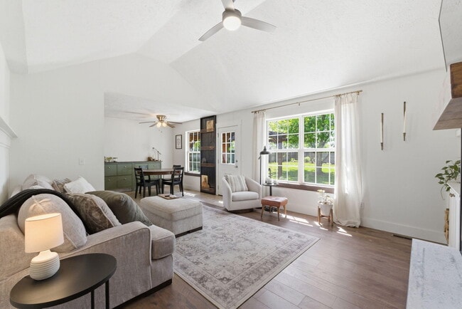Photo - 1275 S Jaylin Ave