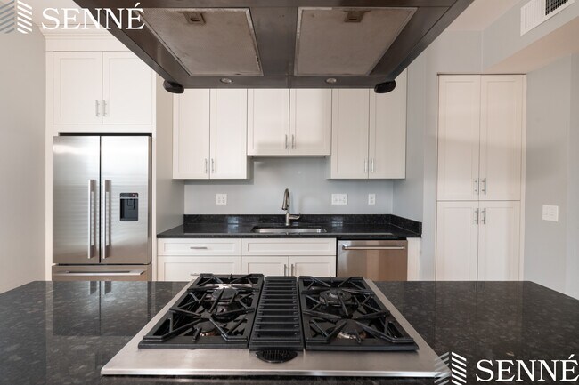 Photo - 8 Rockingham St Unit 2