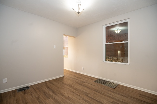 Photo - 1600 Rutherford Ave Unidad A