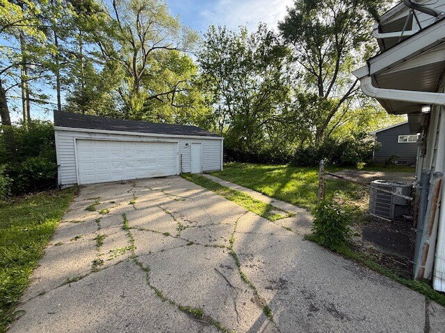 Photo - EAST SIDE 4 BR RECENTLY UPDATED! AVAILABLE NOW!