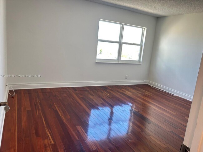 Photo - 401 Golden Isles Dr Unit 1016