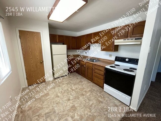 Photo - 2545 W Willamette Ave