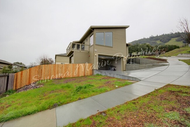 Photo - Gorgeous 4 Bed/3Bath House Available in De...