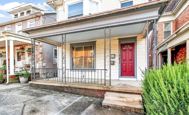 Photo - Bright 1 Bedroom Apartment in Dallastown!