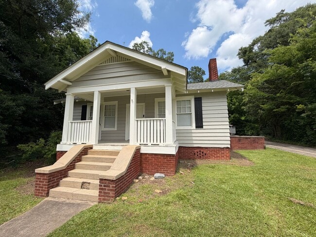 Building Photo - 2/2 House in Old East Rome $1,495