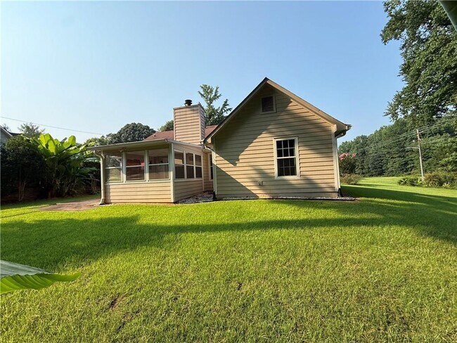 Photo - 3897 Saddlecreek Dr