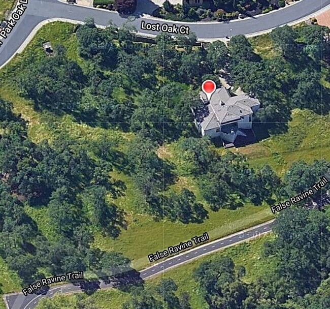 Photo - 108 Lost Oak Ct