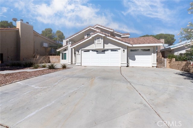 Photo - 14743 Blue Grass Dr