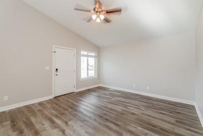 Photo - 1681 E Tumwater Ln