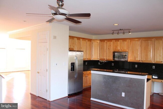 Photo - 47682 Loweland Terrace