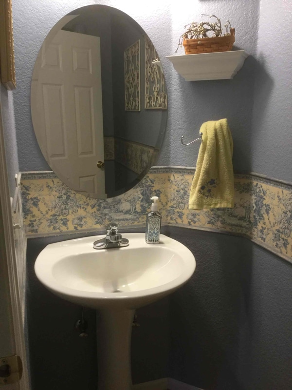 Photo - 156 Falcon Cir House