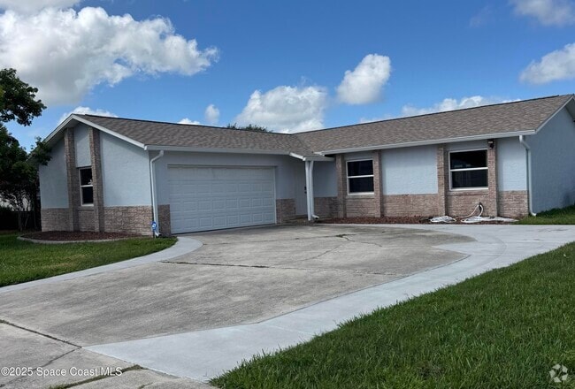 Building Photo - 2841 College View Dr Rental
