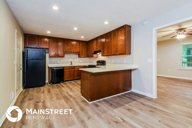 Photo - 479 Mill Ln