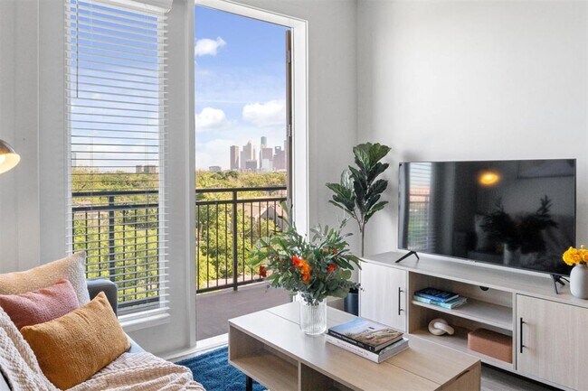 Photo - 701 Richmond Ave. Apartment Unit 441