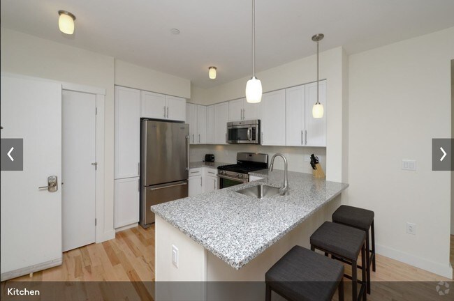 Building Photo - 605 Concord Ave Unit 408