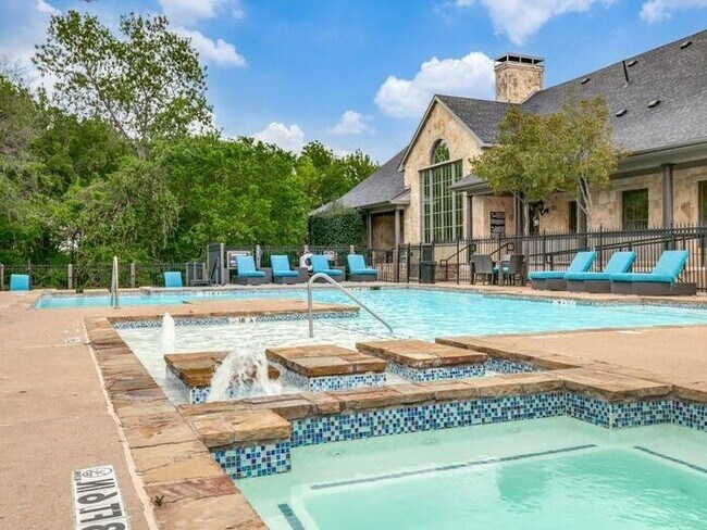 Photo - 2701 Grapevine Mills Blvd N Unit b2