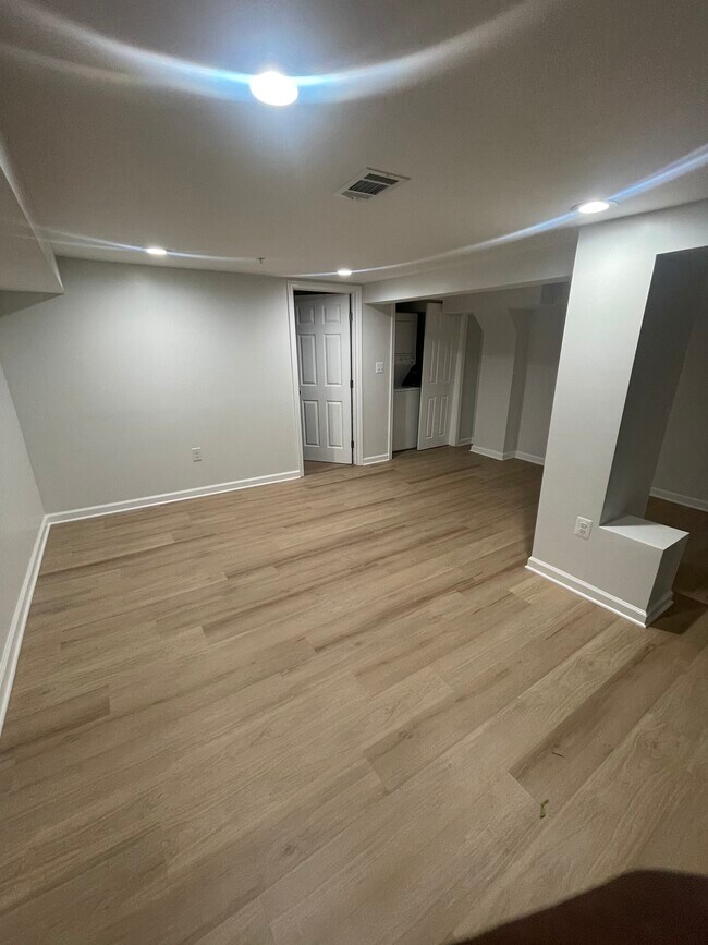 Photo - 4702 15th St NW Unit 2