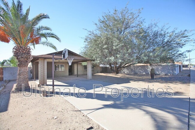 Building Photo - 401 W Utopia Rd