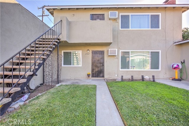 Photo - 2547 Hayes Dr