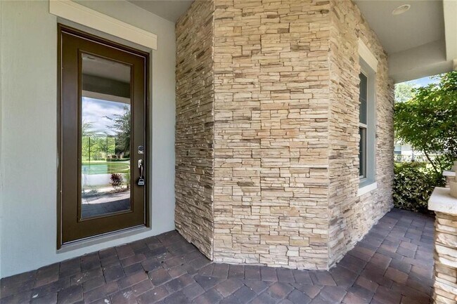 Photo - 13306 Halkyn Point