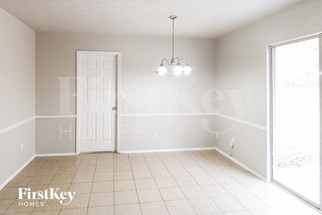 Photo - 6450 Peppermill Ln