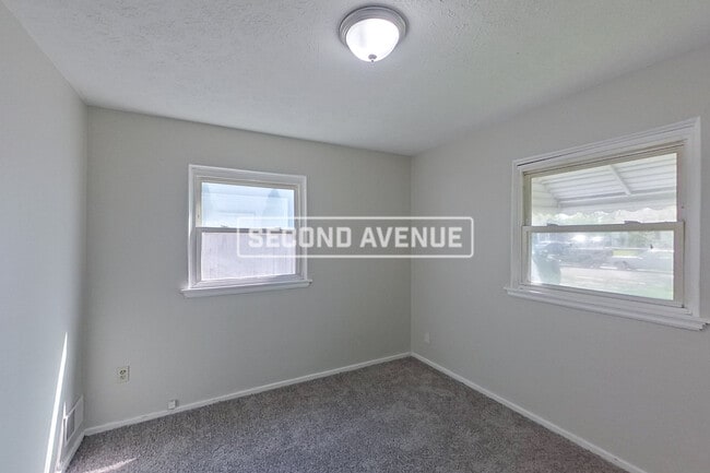 Photo - 2313 Magnolia Pl