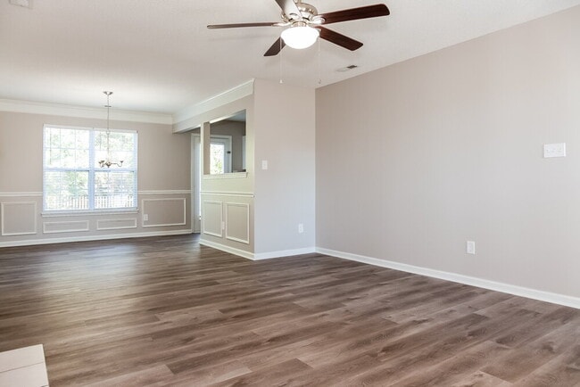 Photo - 14049 Southbridge Forest Dr