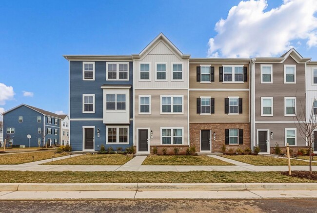 Building Photo - 51 Short Br Dr