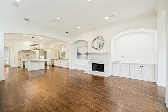 Photo - 3614 Edgewater St