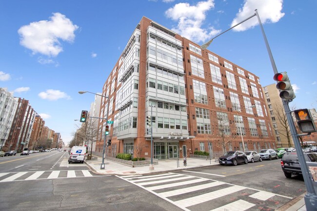 Photo - Logan Circle! //Professionally Managed & Recently Renovated // Studio  // Open Floor-Plan in a Mo... Unit 122