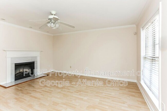 Photo - 1934 Ivy Glen Dr