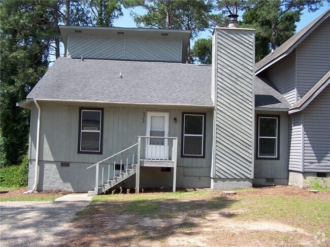Building Photo - 6466 Pittsfield Dr Rental