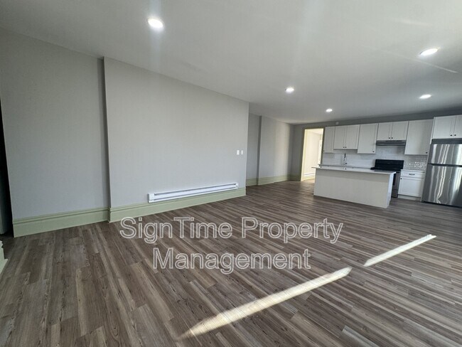 Photo - 25 Wayside Ave