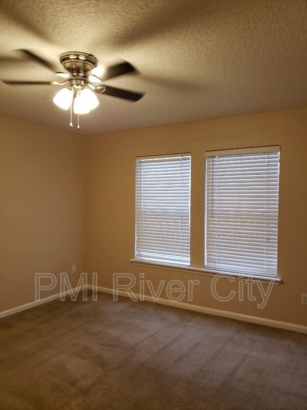 Photo - 13543 Devan Lee Dr E