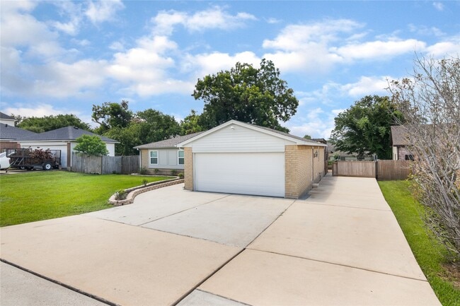 Photo - 12757 Lake Conroe Hills Dr