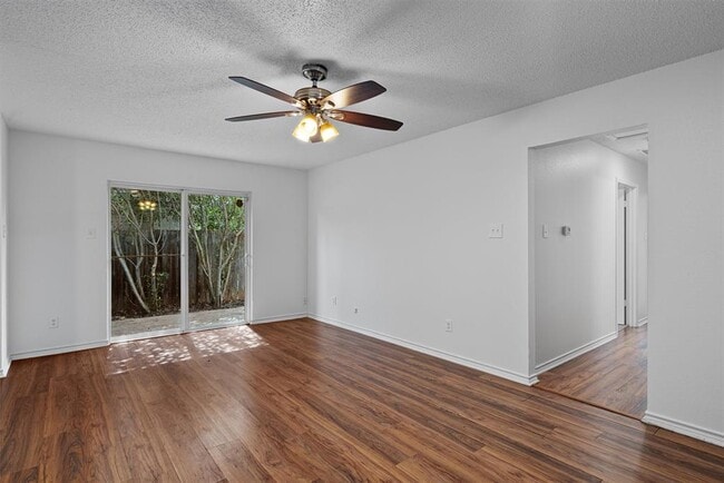 Photo - 2602 Alcott Ln
