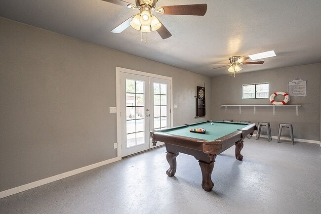 Photo - 928 E 6th St Unit 1