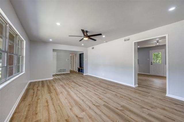 Photo - 416 W Lamberth Rd