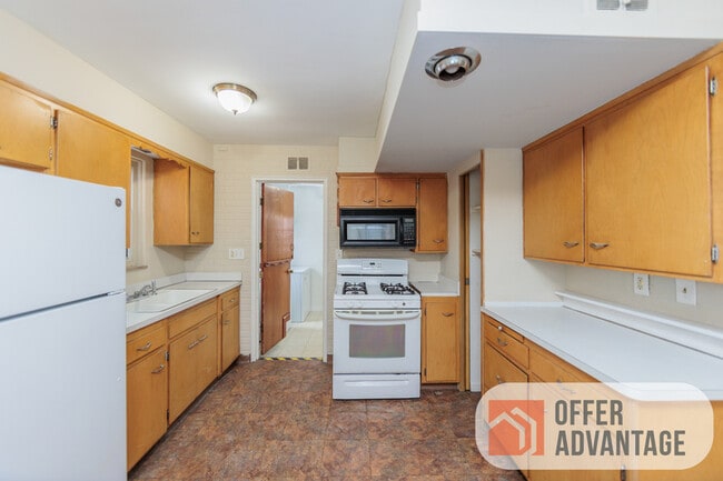 Photo - 20951 Morris Ave