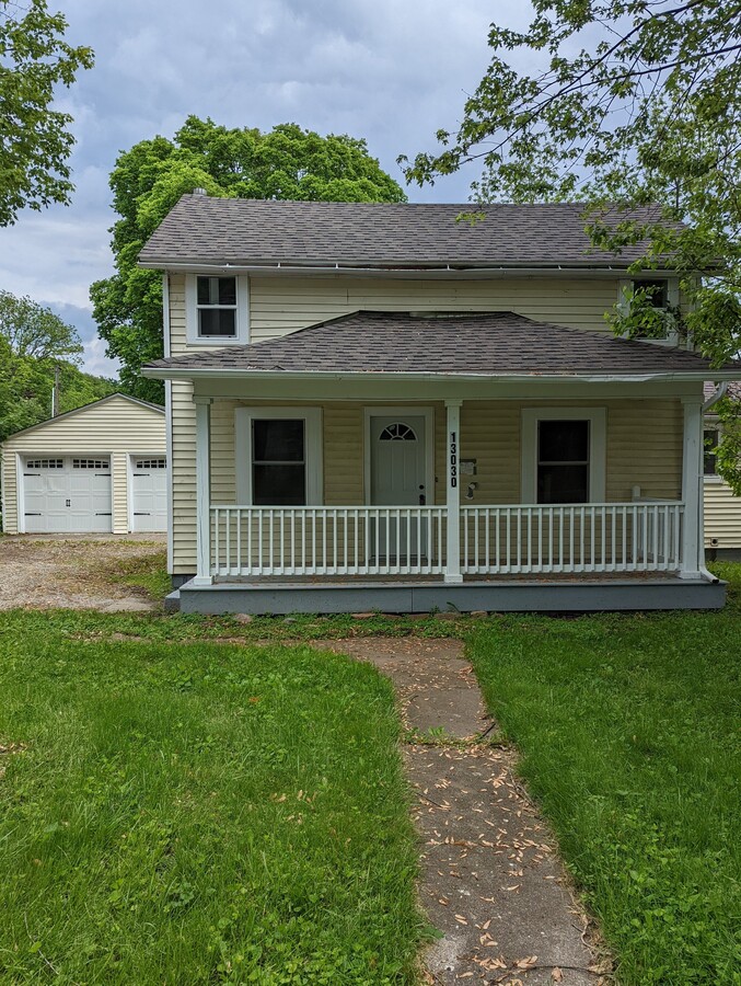 Main St - Main St House