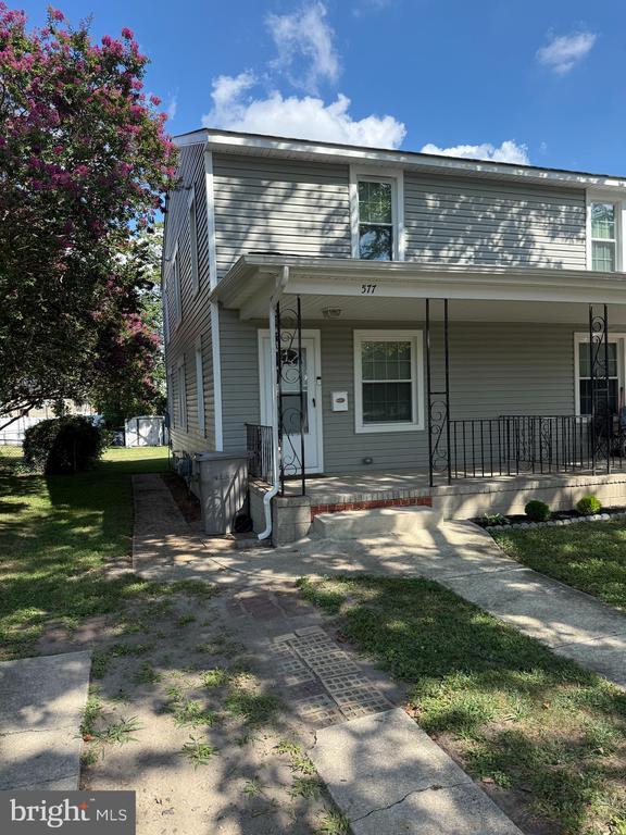 Building Photo - 577 Nassau Ave Rental