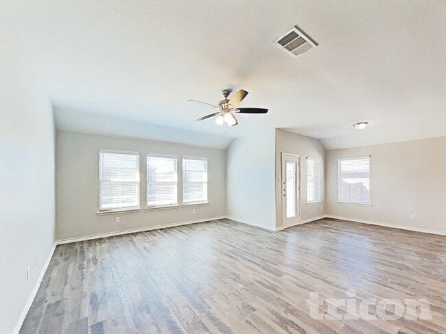 Photo - 345 Brandywine Ct