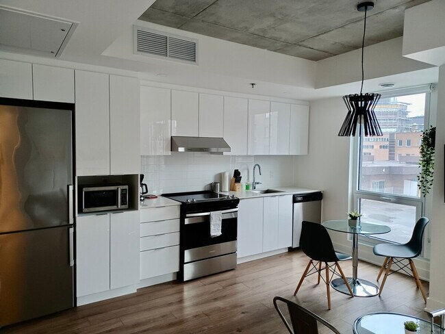 Photo - 1659 Rue Saint-Christophe Unit ID1318616P